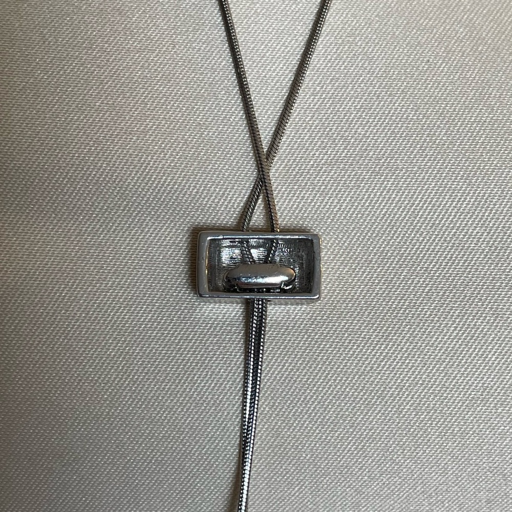 Crystals in silver tone metal setting bolo tie Necklace y2k - Picture 7 of 11